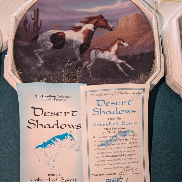 Hamilton Collection Unbridled Spirit plate set of 4 - Picture 5 of 9